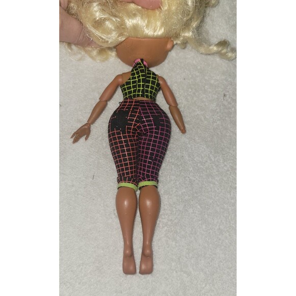 LOL OMG Dolls, Lot Of 4, Incomplete Set - Picture 9 of 10